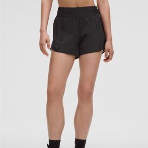 lululemon hotty hots 4” Size 0